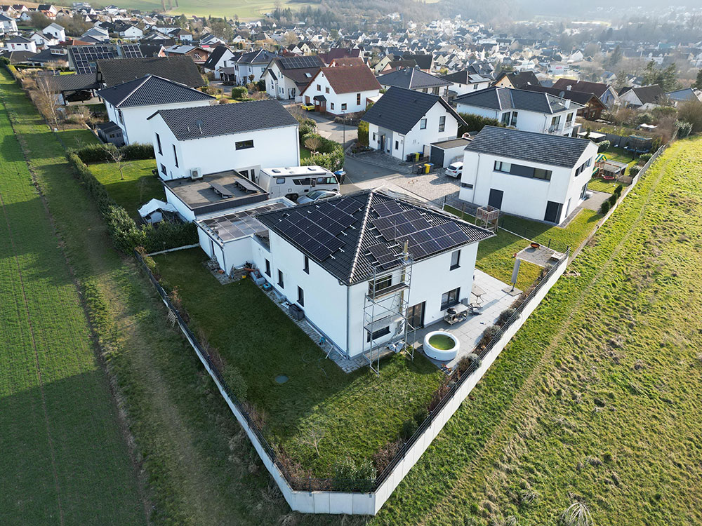 27kwp, 48kwh Akku in Hahnstätten